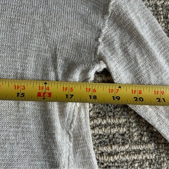Free People We the Free light sweater - Size M - Picture 8 of 9